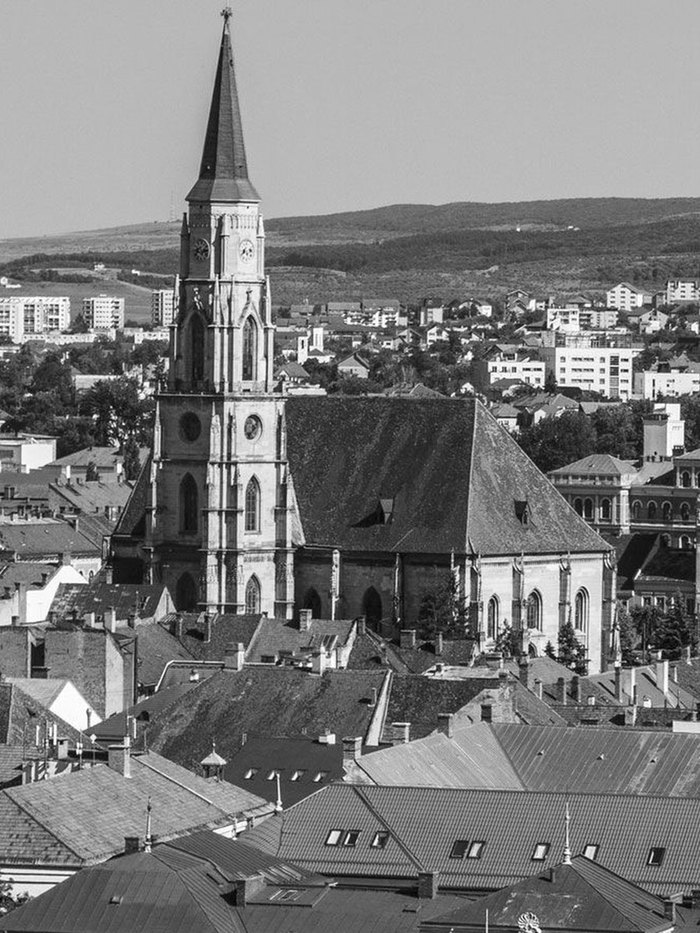 Biserica Sfântul Mihail și centrul vechi din Cluj-Napoca